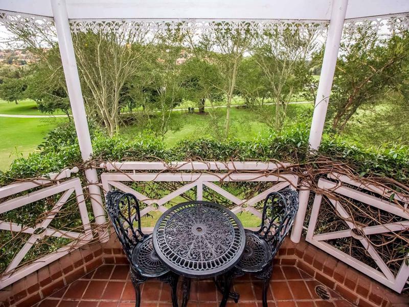 The Woodpecker Inn Pretoria Bagian luar foto